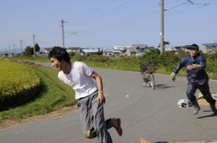 Yojin_nigeru